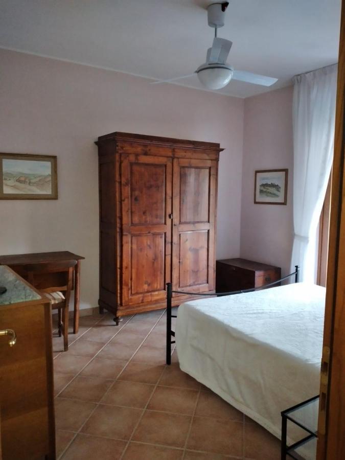 לוצ'יניאנו B&B L'Oliveto מראה חיצוני תמונה